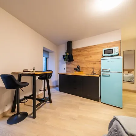 Apartament Alba 1.1 *